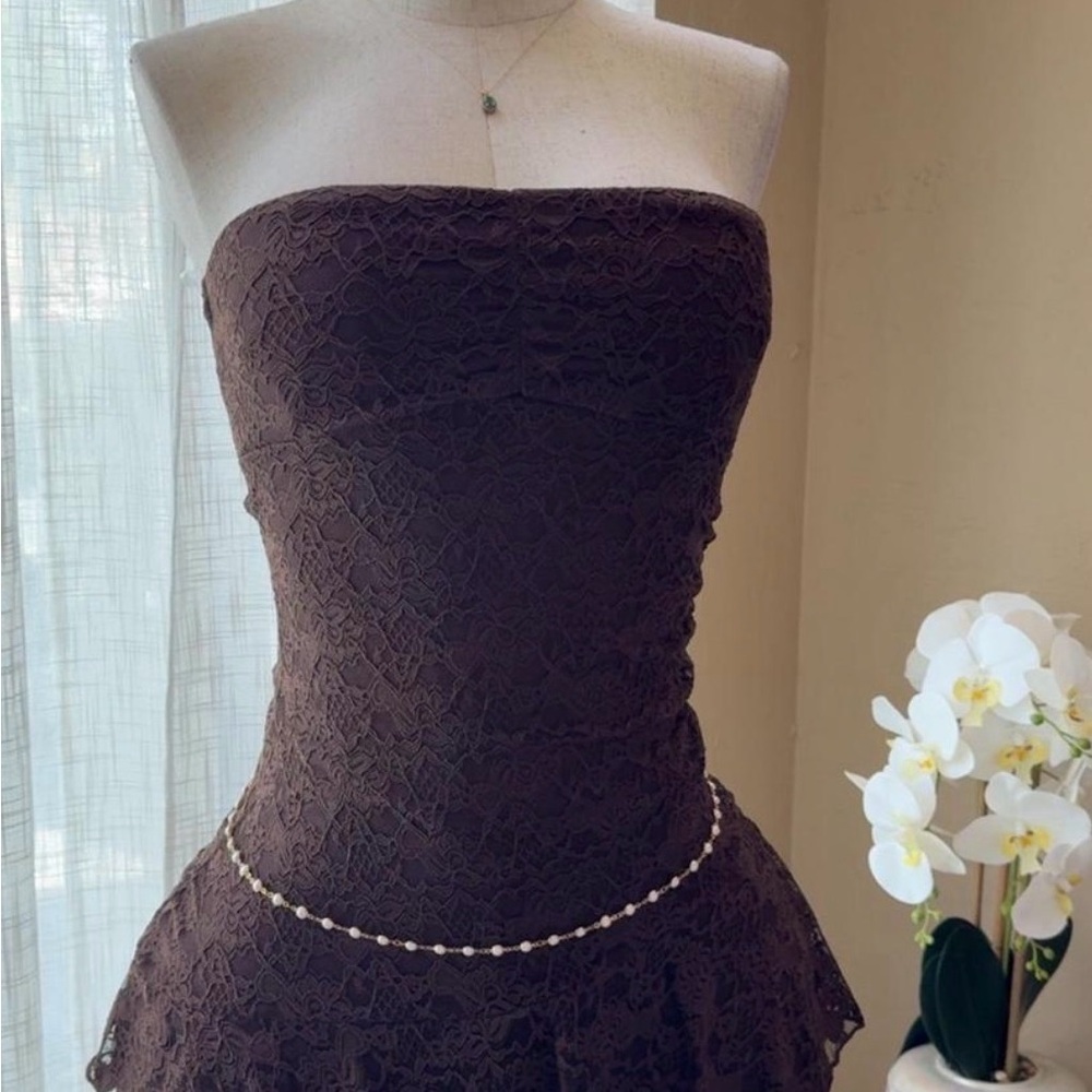 Elegant Brown Lace Strapless Dress